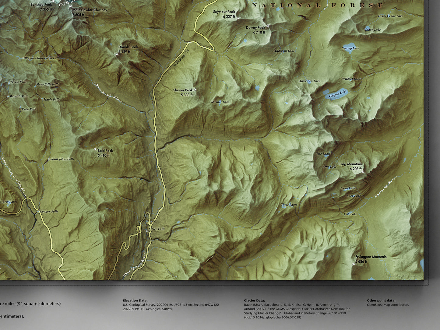 Mount Rainier Map Print – 24x18” Shaded Relief